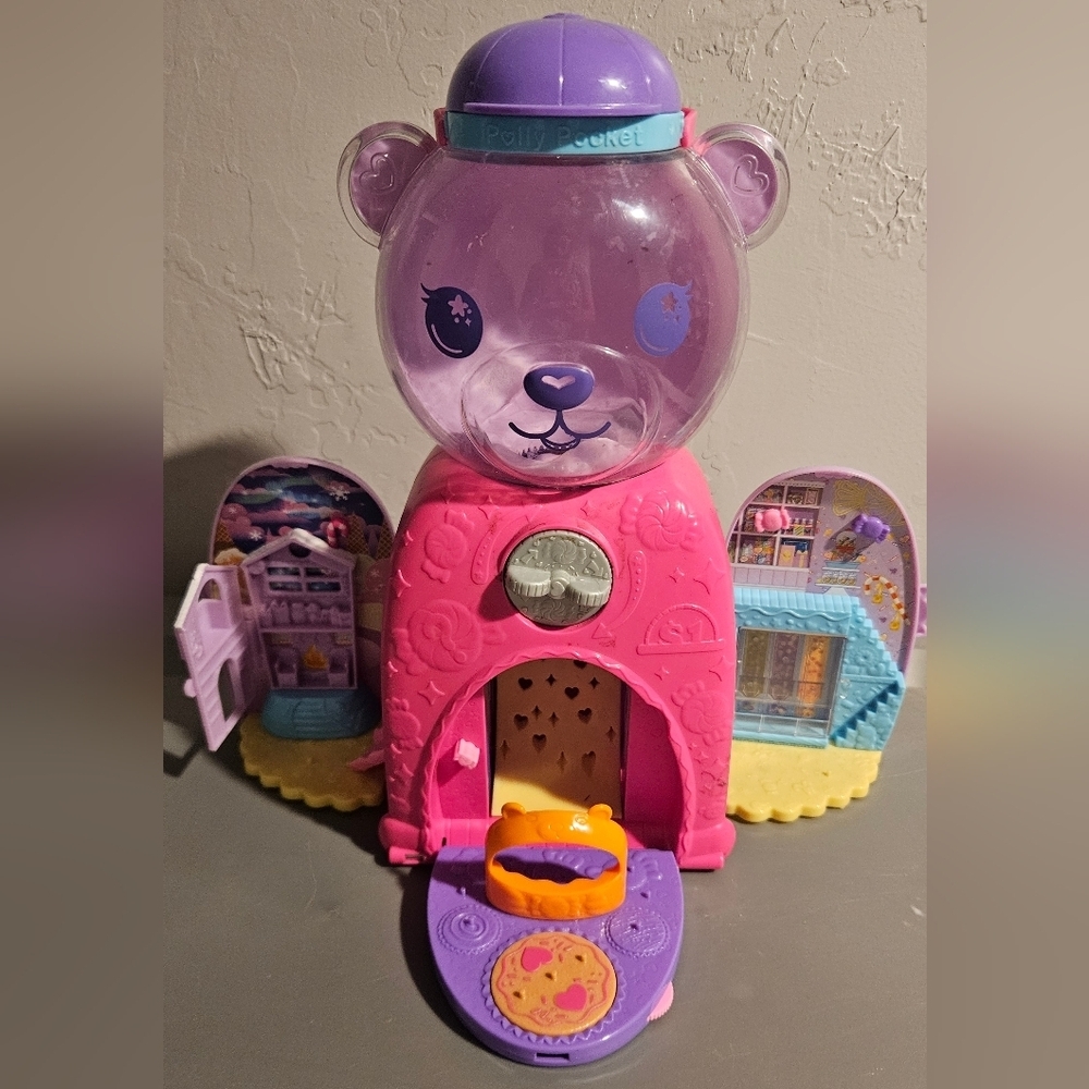 Polly Pocket Pink and Purple Bear Gumball Machine Fashion Doll Playset Mattel